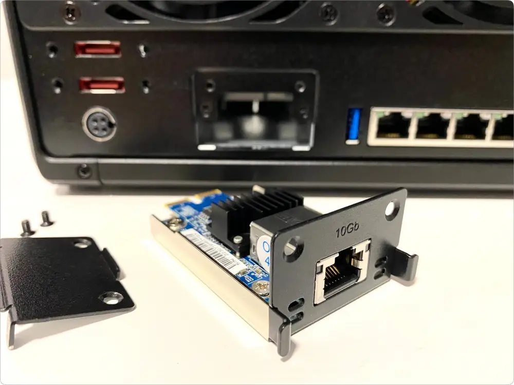 Ranhura PCIe para uma porta 10 GbE