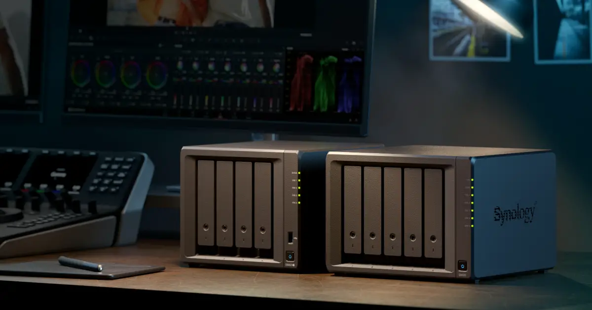Synology DS925+ sur un bureau