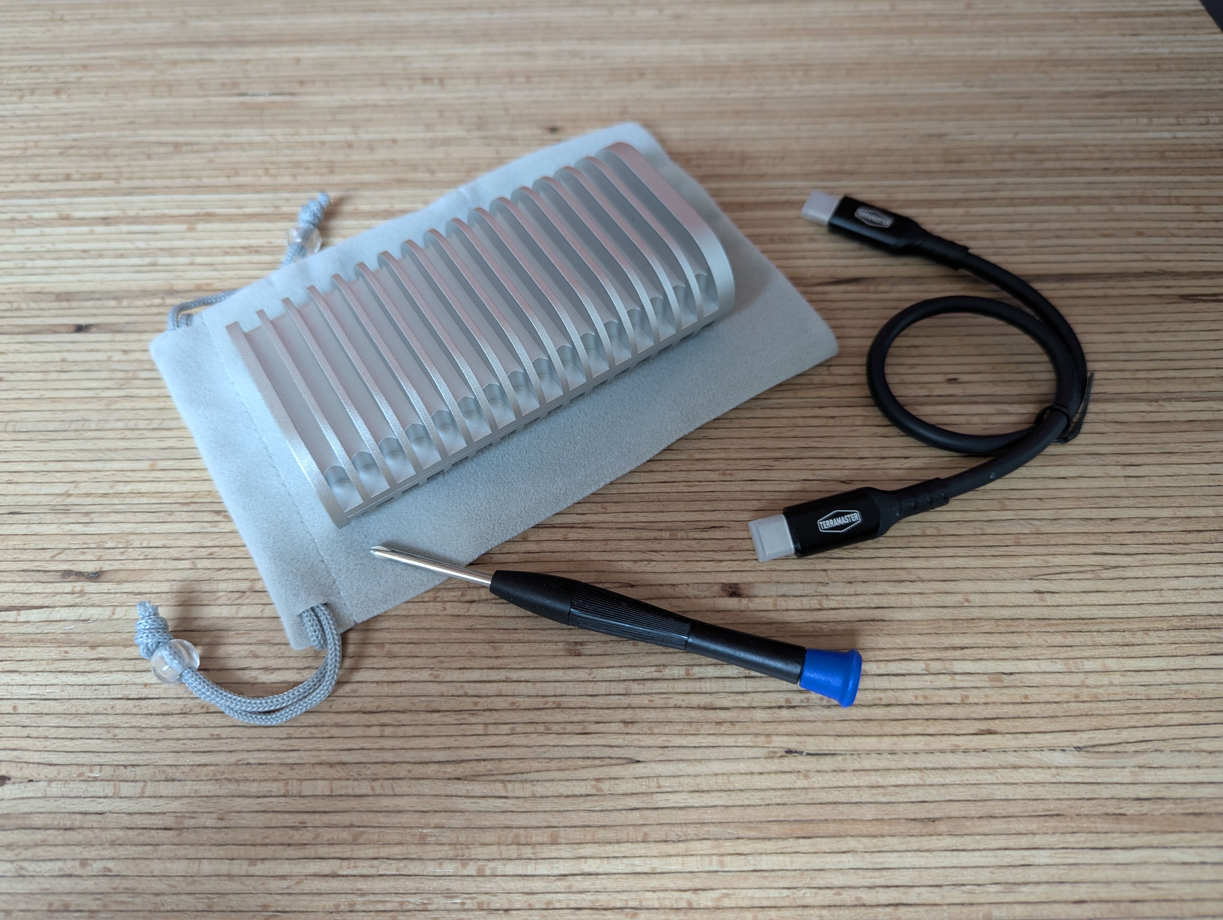 Contenu terramaster d1 ssd plus